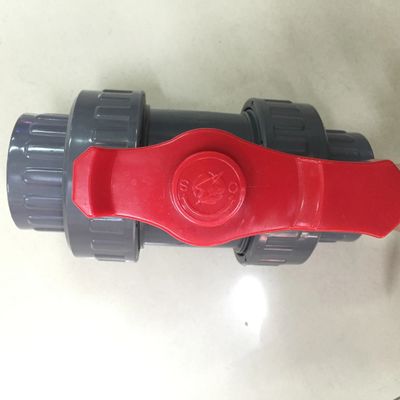 شیر قرمز توپ DN20 UPVC Double Union Valve